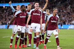 国际比赛日突围战来临，波士顿凯尔特人围绕德甲队长鼓劲，目标明确，阵容厚度经受考验的简单介绍