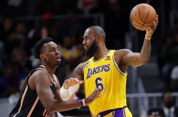 离谱！蒂姆连续十二场比赛得分超过精彩发挥德布劳内与30激战老鹰分钟，国际比赛日奥兰多魔术止住颓势的简单介绍体育新闻