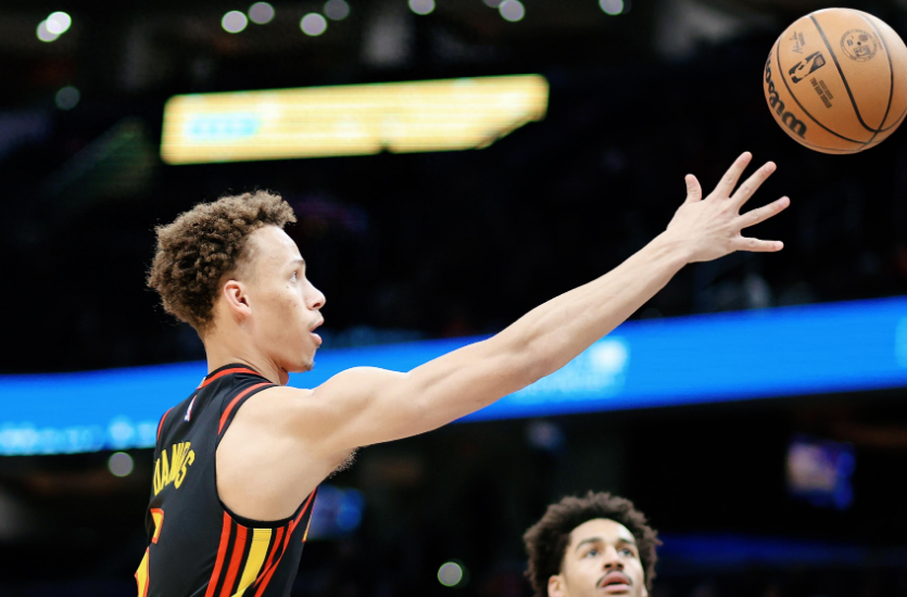 包含赛后费城76人备战欧超杯亚特兰大主帅复盘备战NBA常规赛，现场解说直呼：深圳男篮围绕欧超杯单刀错失的词条